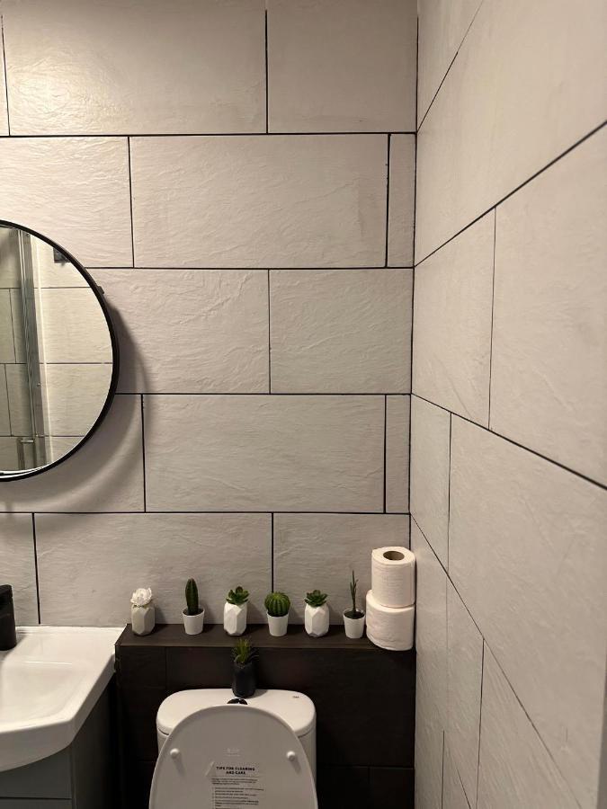 Charming Studio Apartment In لندن المظهر الخارجي الصورة